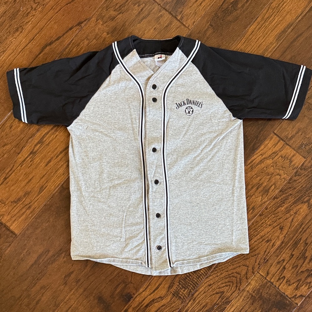 Vintage Jack Daniel's Gray and Black Baseball Jersey sz M